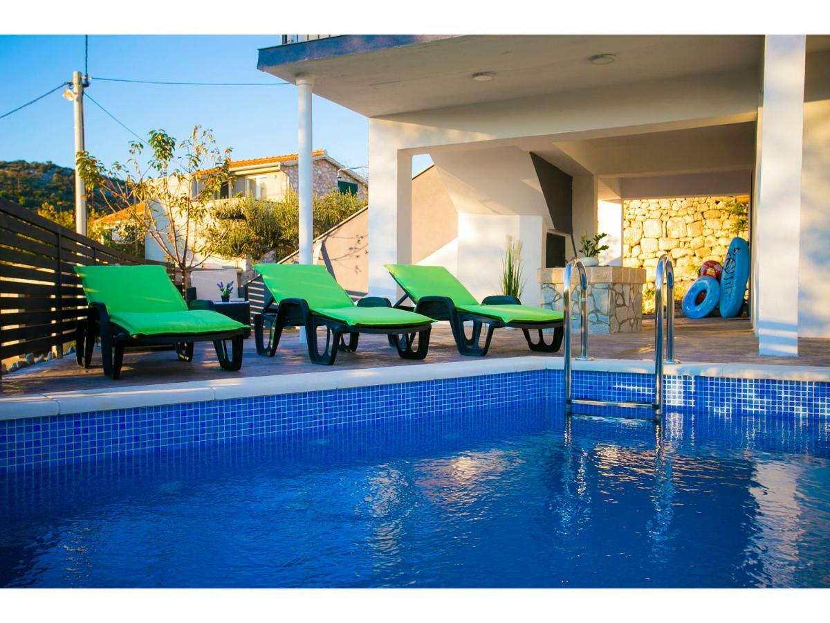 Villa Croatia Sea View With Heated Pool Vinišće Kültér fotó