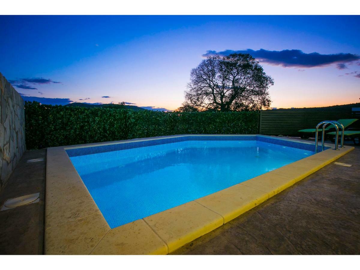 Villa Croatia Sea View With Heated Pool Vinišće Kültér fotó