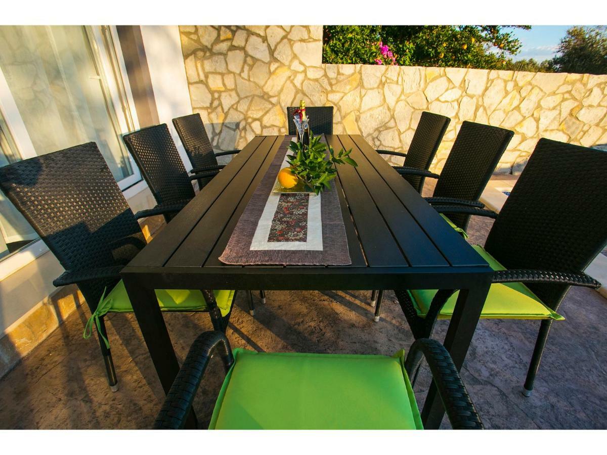 Villa Croatia Sea View With Heated Pool Vinišće Kültér fotó