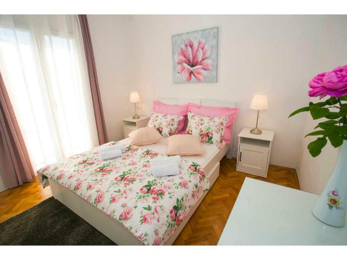 Villa Croatia Sea View With Heated Pool Vinišće Kültér fotó